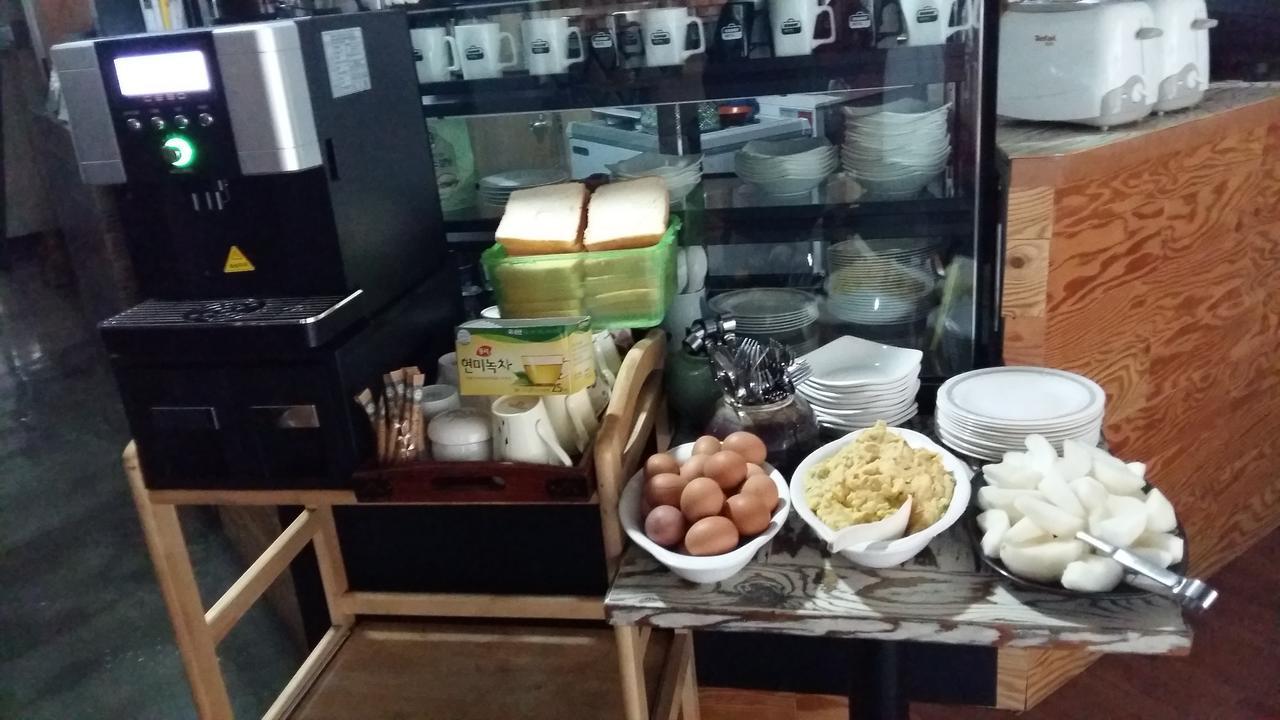 Ekonomy Hotel Mokpo Eksteriør billede