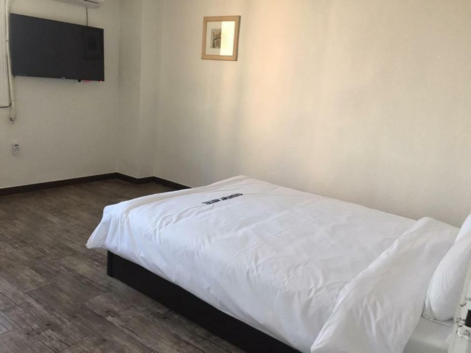 Ekonomy Hotel Mokpo Eksteriør billede